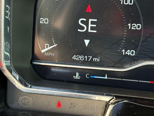 Onyx Black 2023 GMC Sierra 1500 Elevation