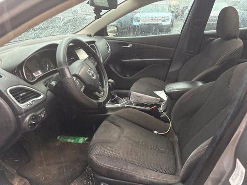 Billet Silver Metallic Clearcoat 2014 Dodge Dart SXT