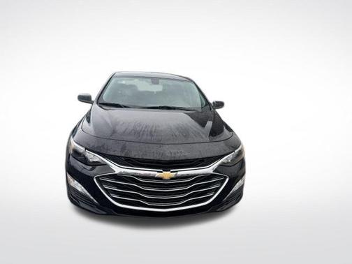 Mosaic Black Metallic 2020 Chevrolet Malibu LT