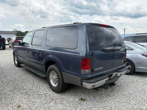 2003 Ford Excursion XLT