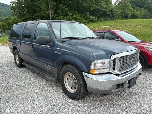 2003 Ford Excursion XLT