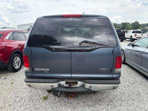 2003 Ford Excursion XLT
