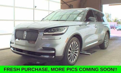2022 Lincoln Aviator Standard AWD