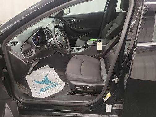 Mosaic Black Metallic 2023 Chevrolet Malibu 1LT