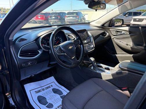 Mosaic Black Metallic 2023 Chevrolet Malibu 1LT