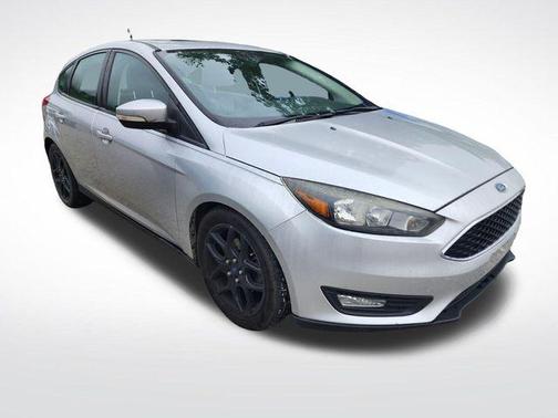 Ingot Silver 2016 Ford Focus SE