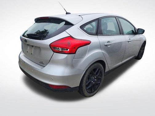 Ingot Silver 2016 Ford Focus SE