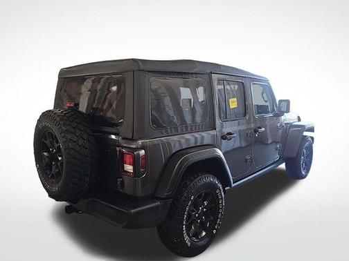 Granite Crystal Metallic Clearcoat 2023 Jeep Wrangler Willys