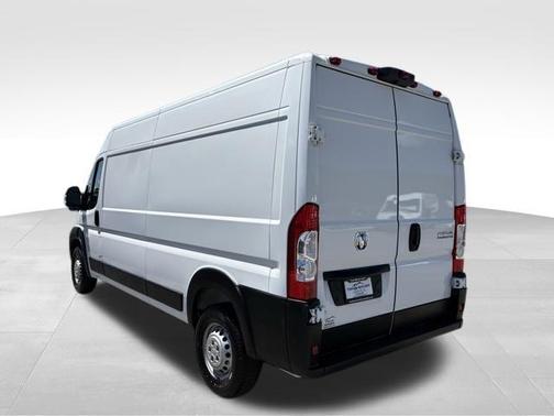 Bright White Clearcoat 2025 RAM ProMaster 2500 Tradesman