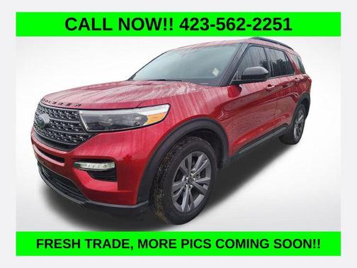Rapid Red Metallic Tinted Clearcoat 2023 Ford Explorer XLT