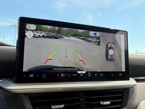 Silver Metallic 2025 Ford Explorer Platinum