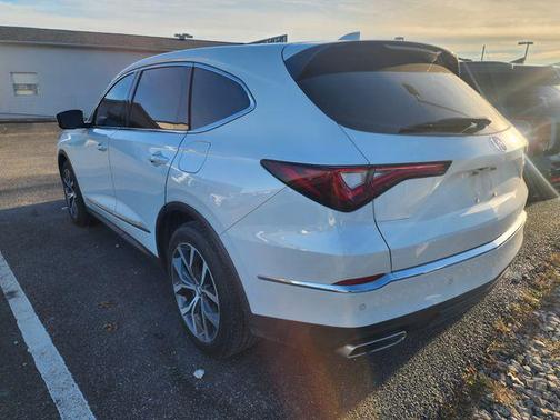 2022 Acura MDX Base