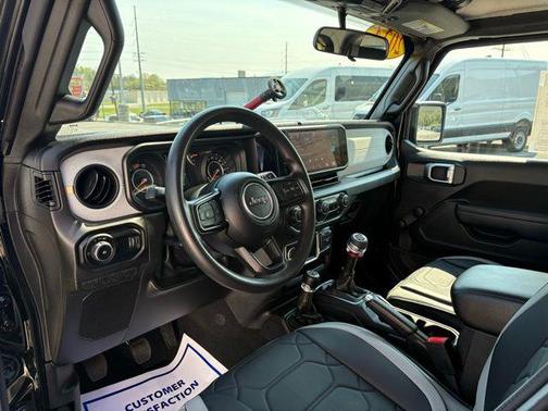 Black Clearcoat 2024 Jeep Wrangler Sport