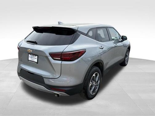 Sterling Gray Metallic 2025 Chevrolet Blazer 2LT