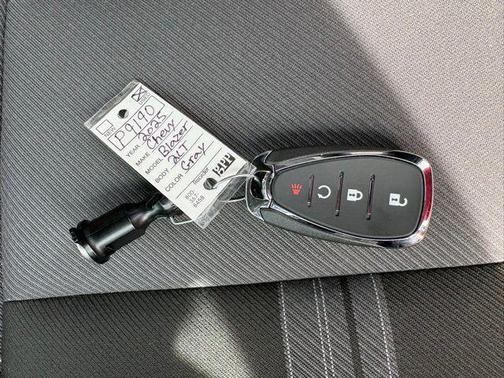 Sterling Gray Metallic 2025 Chevrolet Blazer 2LT