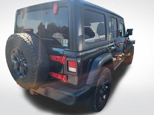 Black Clearcoat 2021 Jeep Wrangler Willys