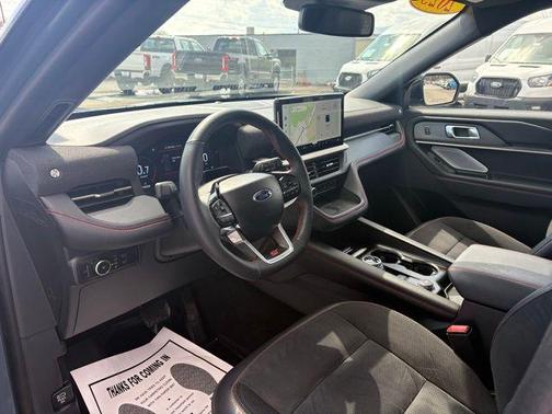 2025 Ford Explorer ST