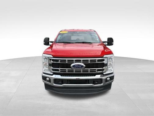 2023 Ford F-350 XLT