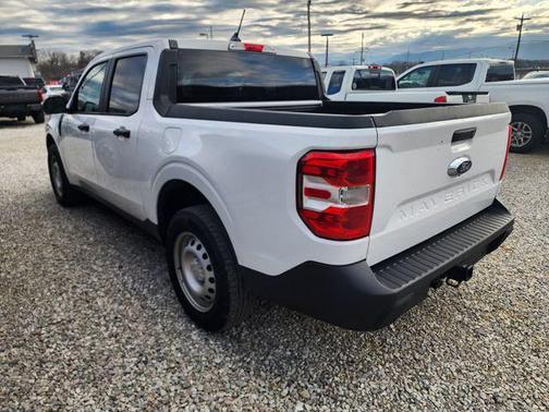 2024 Ford Maverick XL