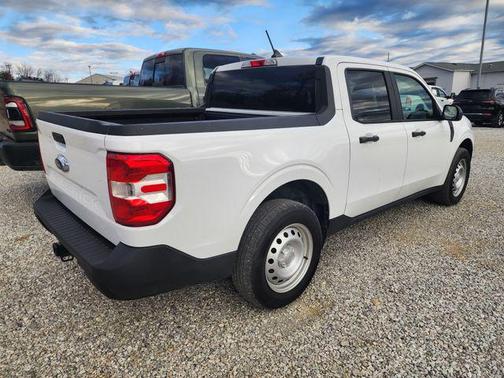 2024 Ford Maverick XL