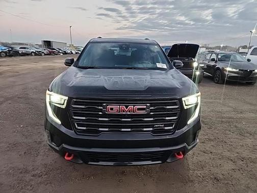 2024 GMC Acadia AWD AT4