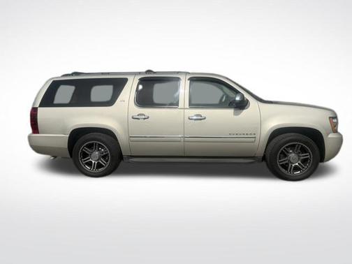 2014 Chevrolet Suburban 1500 LTZ