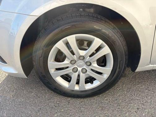 2020 Chevrolet Sonic FWD Hatchback 1FL 5-Door