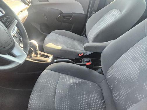 2020 Chevrolet Sonic FWD Hatchback 1FL 5-Door