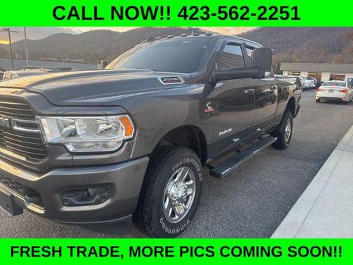 2019 RAM 2500 Big Horn Crew Cab 4x4 6'4' Box