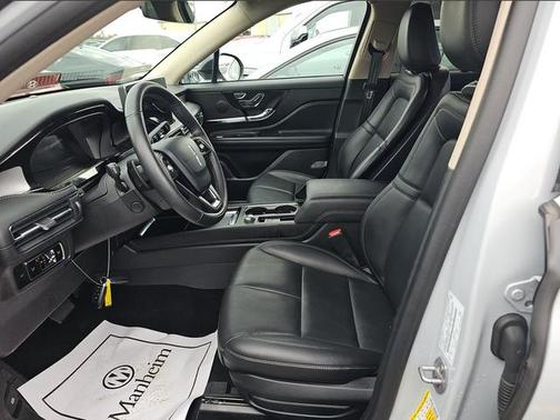 2025 Lincoln Corsair Premiere