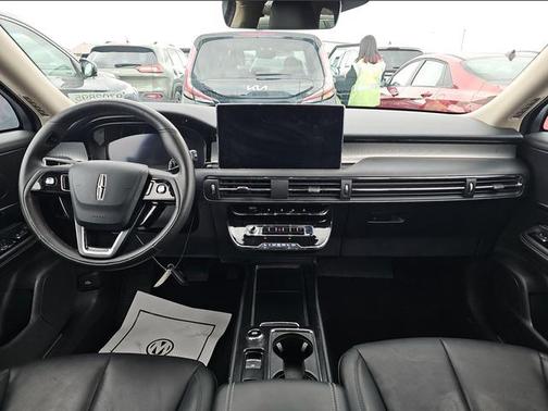 2025 Lincoln Corsair Premiere