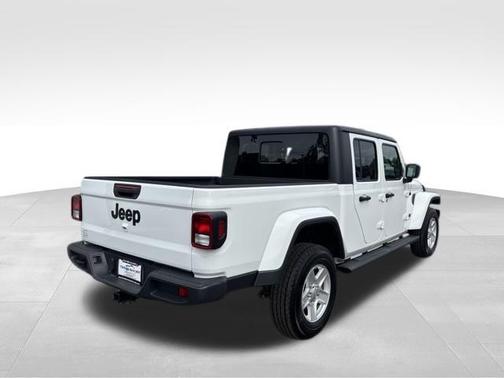 2023 Jeep Gladiator Sport S