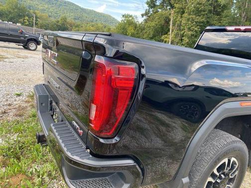 2020 GMC Sierra 2500 AT4