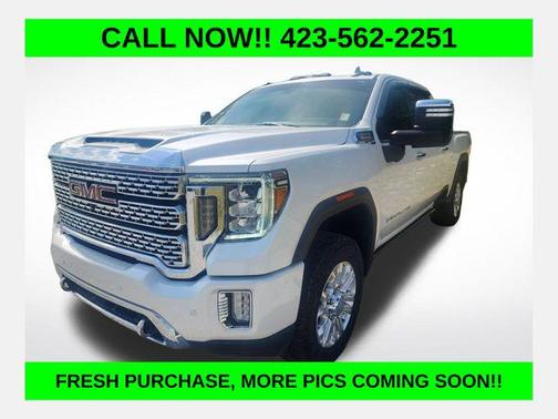 White Frost Tricoat 2021 GMC Sierra 2500 Denali