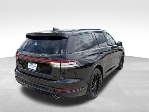 Black Metallic 2025 Lincoln Aviator Reserve AWD