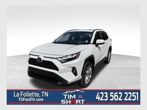 Pearl 2025 Toyota RAV4 XLE Premium