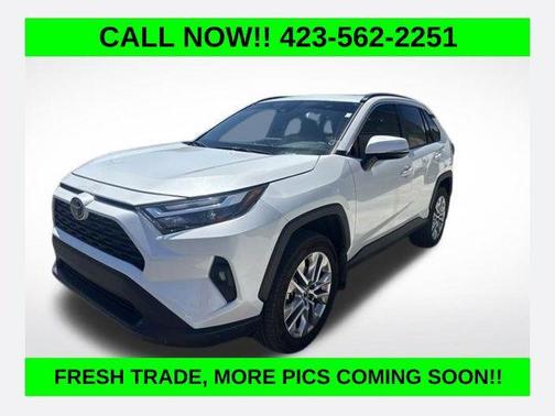 Pearl 2025 Toyota RAV4 XLE Premium