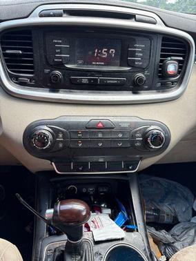 Ebony Black 2016 Kia Sorento LX
