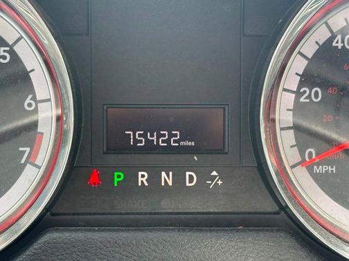 Brilliant Black Crystal Pearlcoat 2020 Dodge Grand Caravan SE