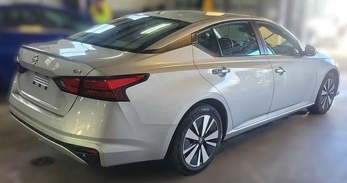 2022 Nissan Altima 2.5 SV