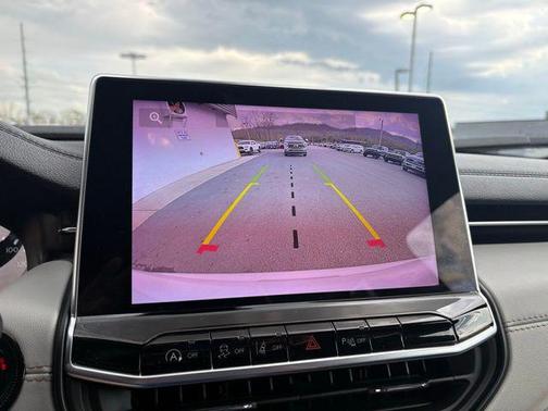 Bright White Clearcoat 2025 Jeep Compass Limited