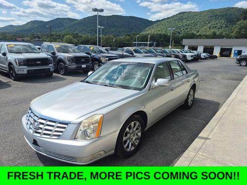 2009 Cadillac DTS 1SB
