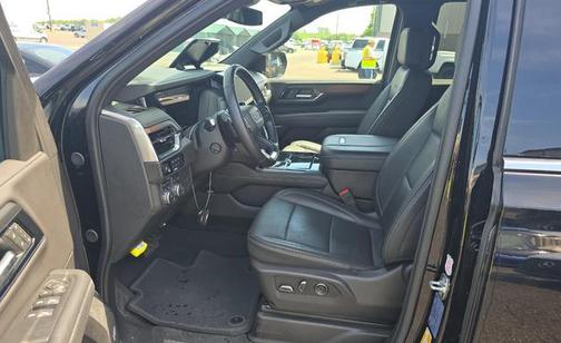 Onyx Black 2025 GMC Yukon Denali