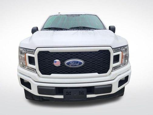 Oxford White 2018 Ford F-150 XL