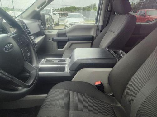 Oxford White 2018 Ford F-150 XL