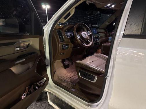 2019 RAM 1500 Laramie