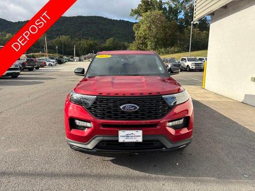 2022 Ford Explorer ST-Line