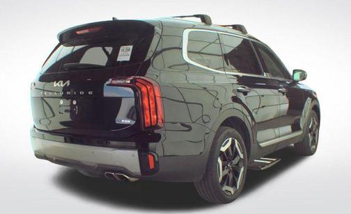 Ebony Black 2024 Kia Telluride S