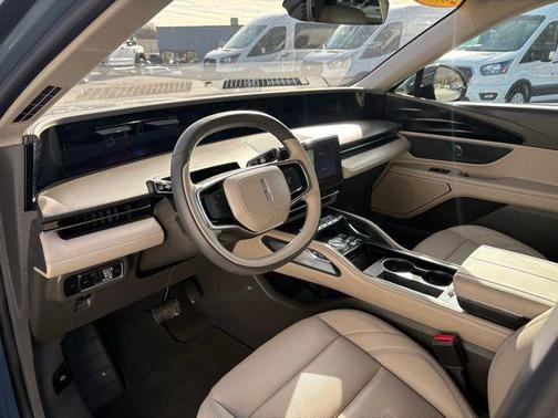 2025 Lincoln Nautilus Premiere