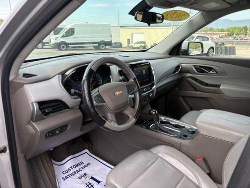 2020 Chevrolet Traverse LT Leather